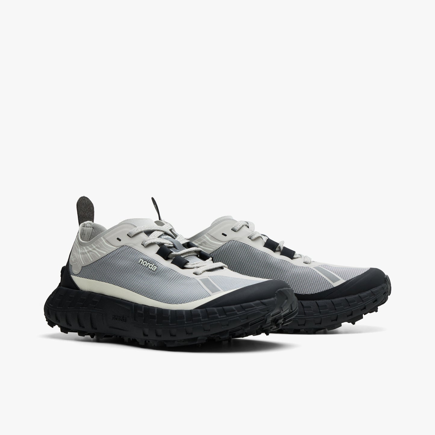 norda Femme 001A / Étain