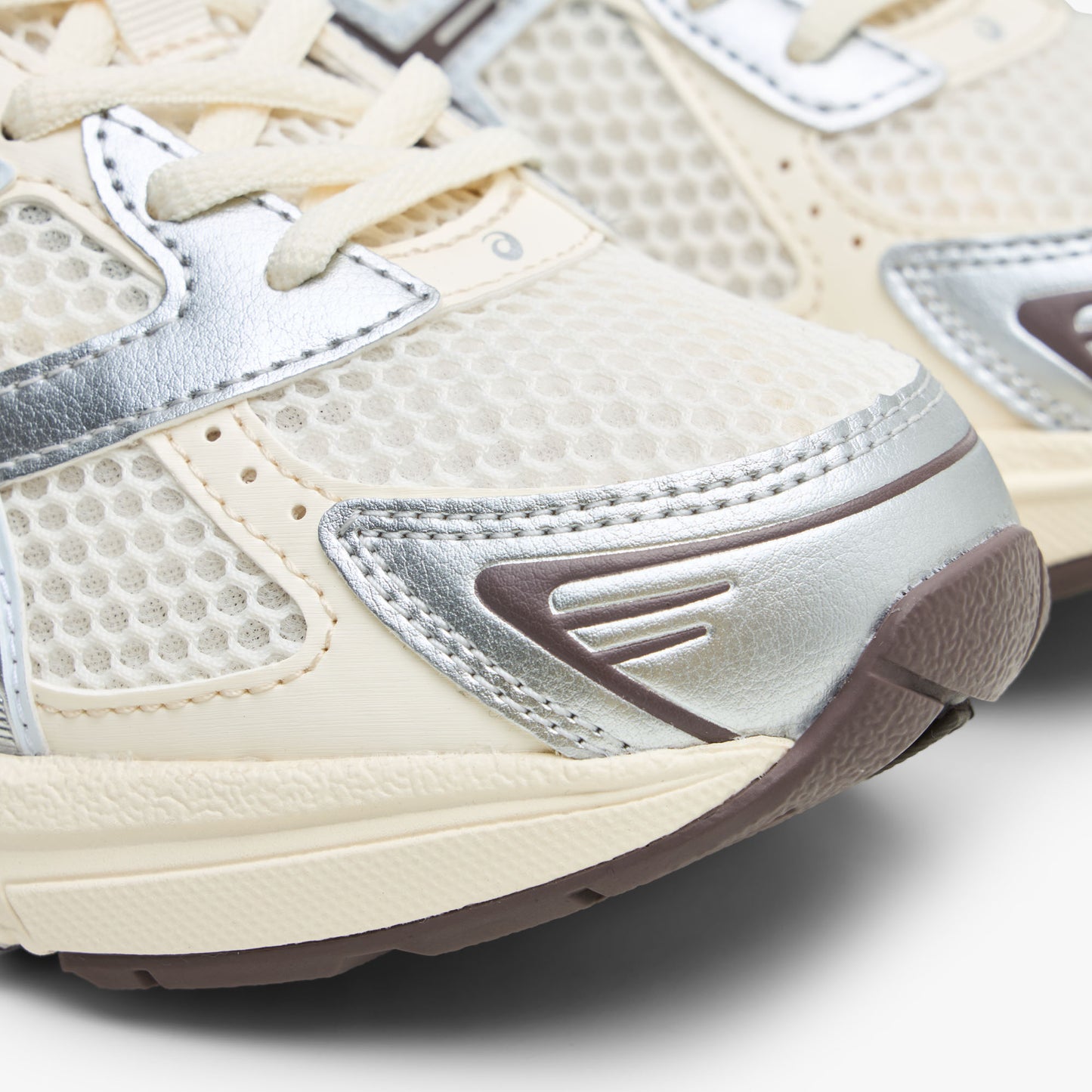 ASICS GEL-1130 Cream / Cocoa Powder