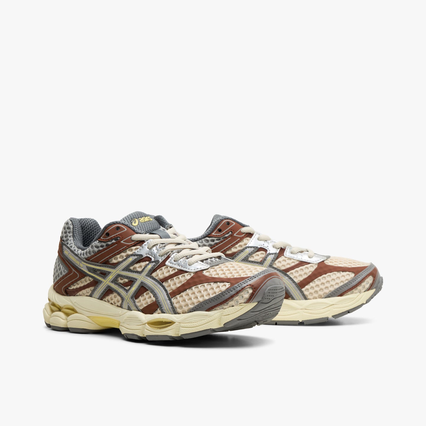 ASICS x EMMI Gel-Cumulus 16 Beige / Gris