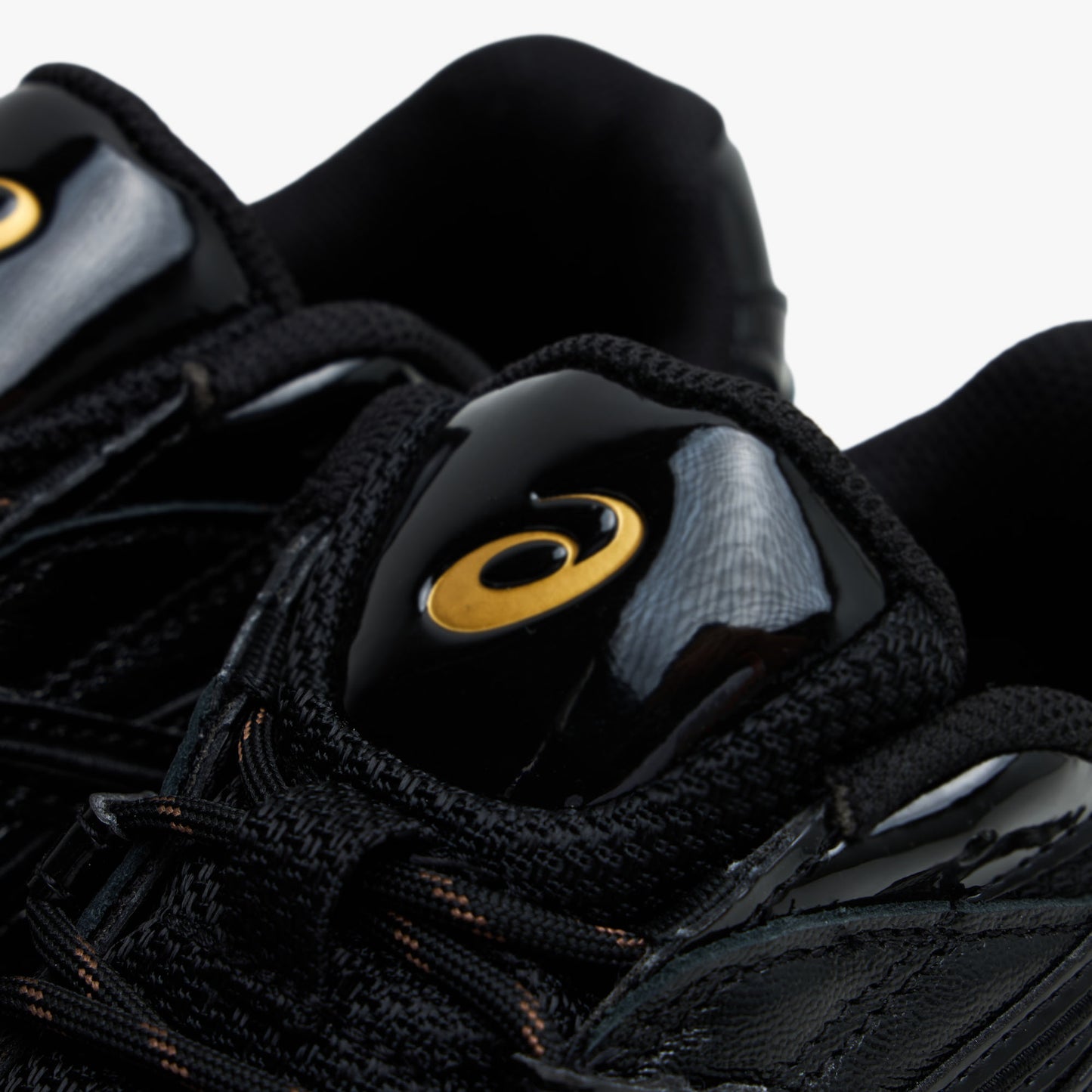 ASICS HYPERSYNC Black / Black