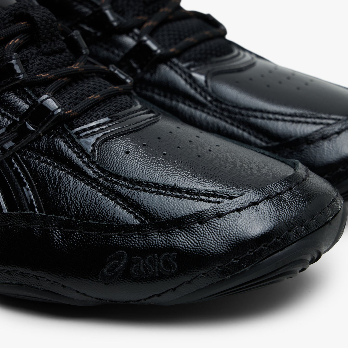 ASICS HYPERSYNC Black / Black