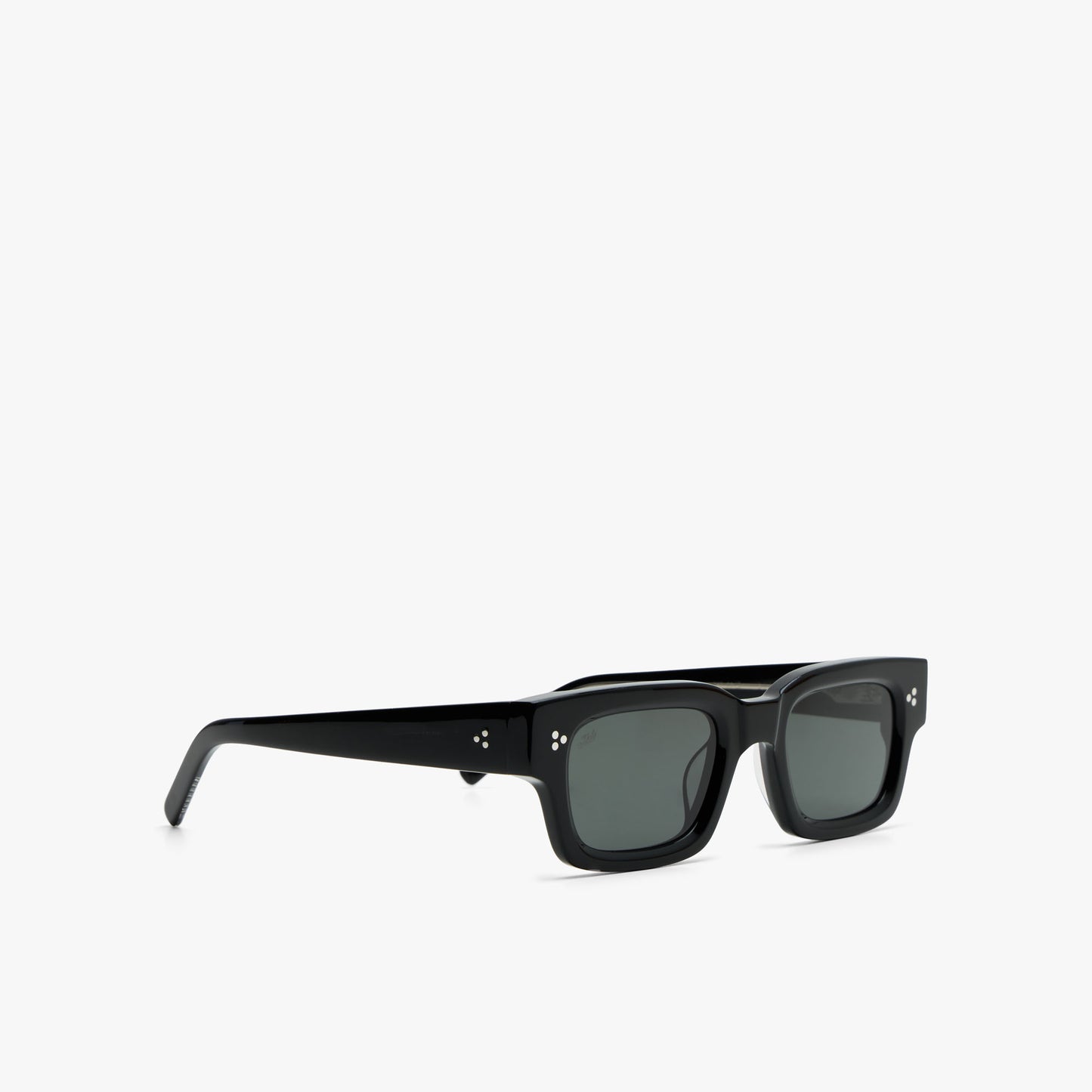 AKILA Syndicate Black / Black