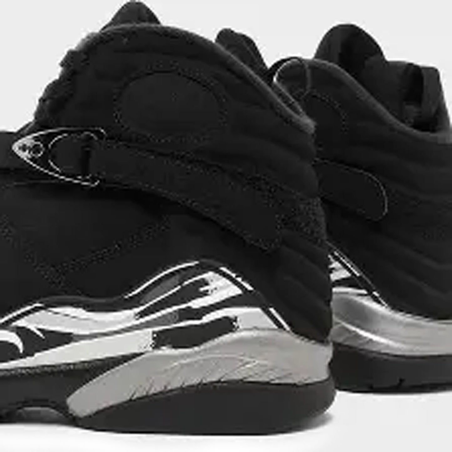 Jordan 8 Retro Black / White