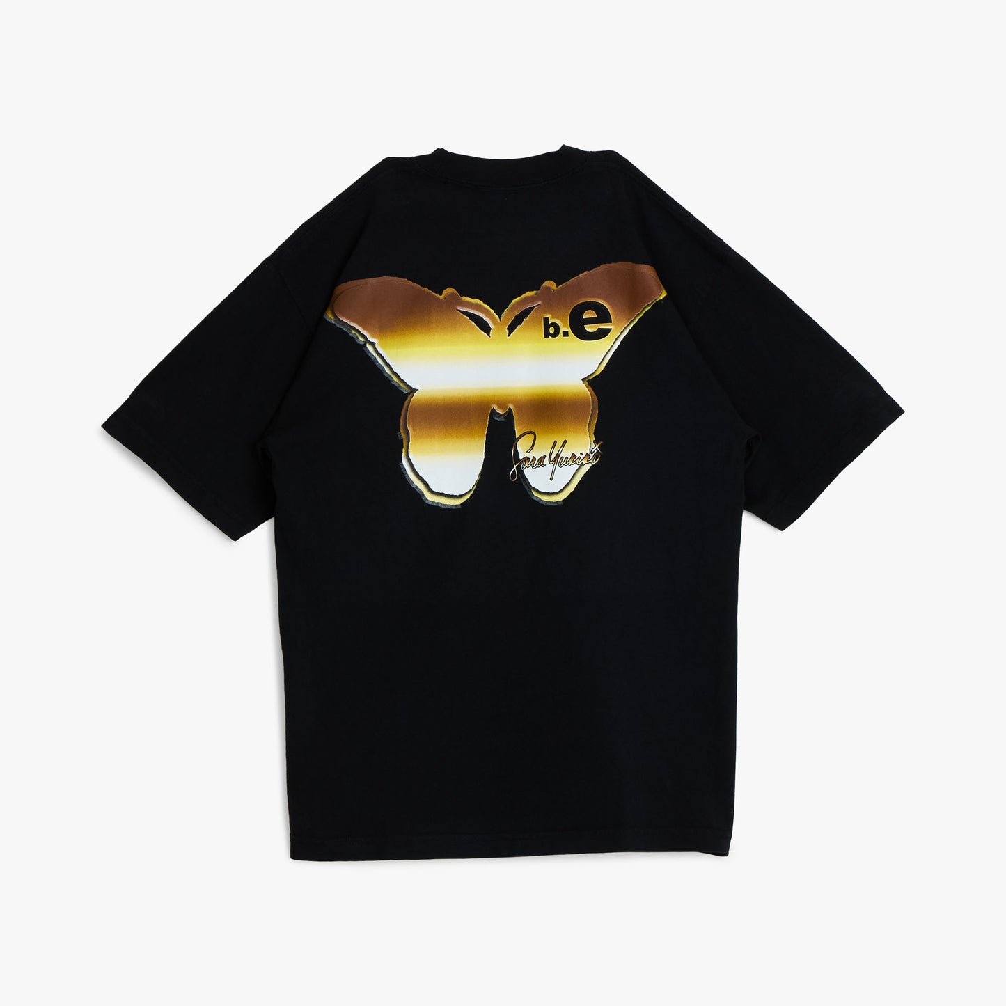 b.Eautiful x Sara Yukiko b.e Girl T-Shirt Noir