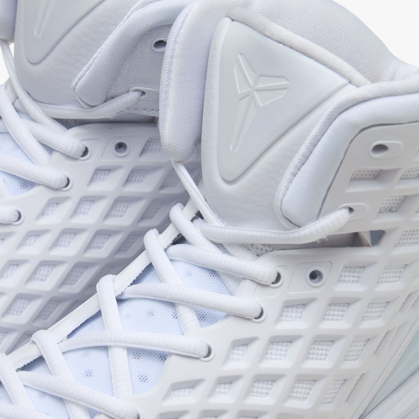 Nike Kobe III Protro White / White - White