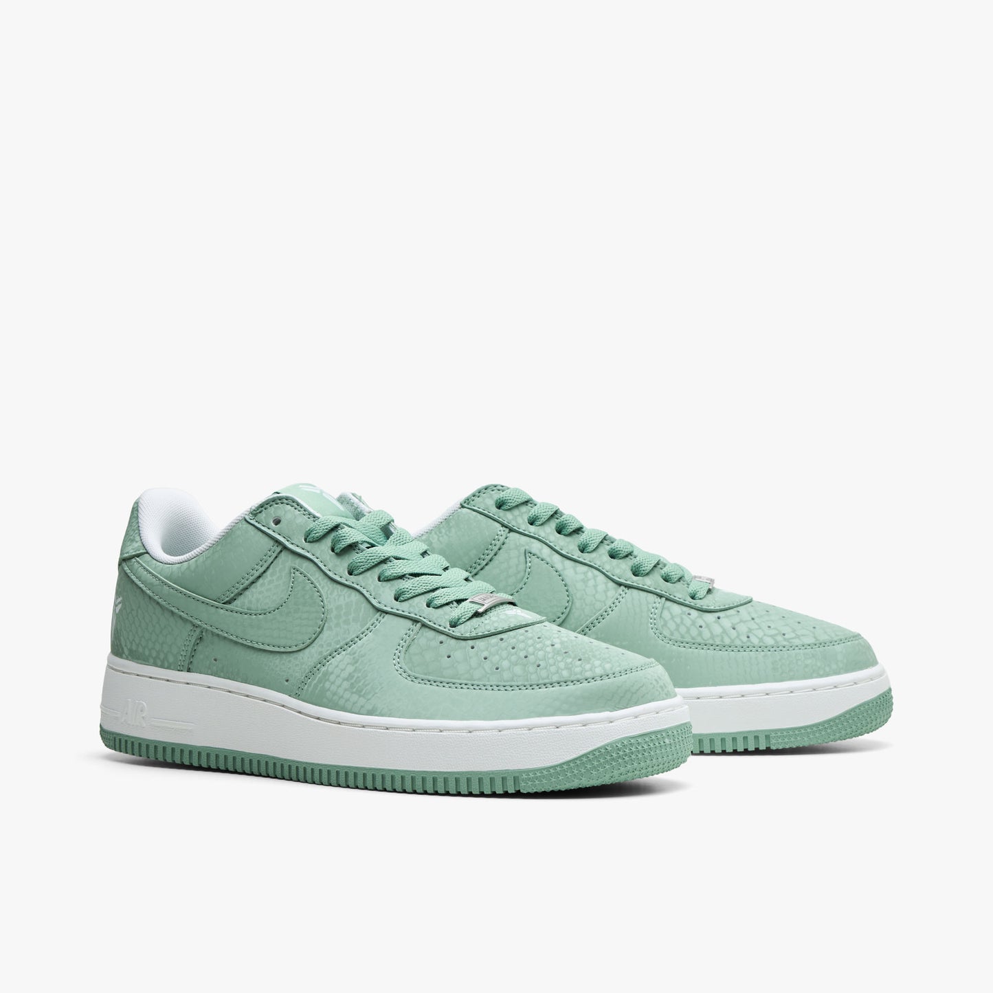 Nike Kobe Air Force 1 Low Steam / Blanc Sommet
