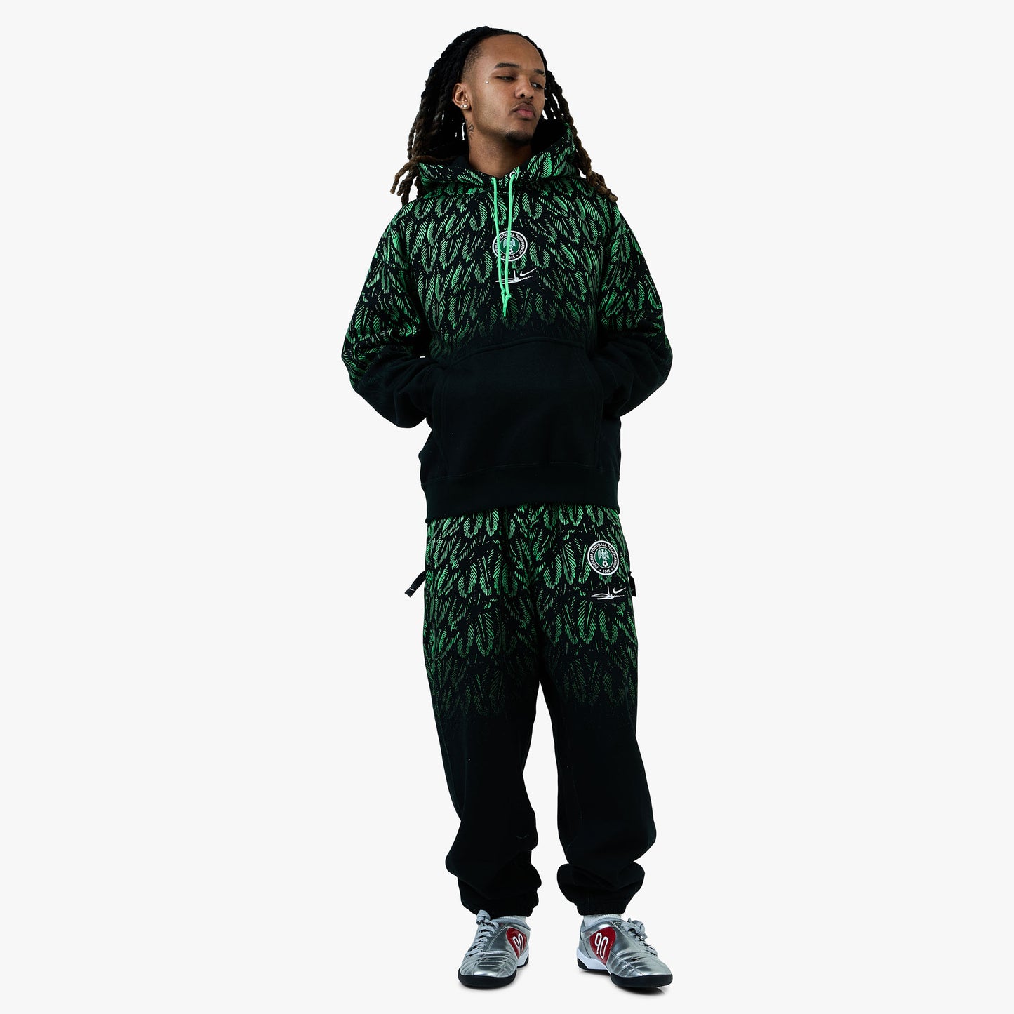 Nike x Nigeria x Slawn Pantalon en molleton Noir / Vert Poison - Blanc