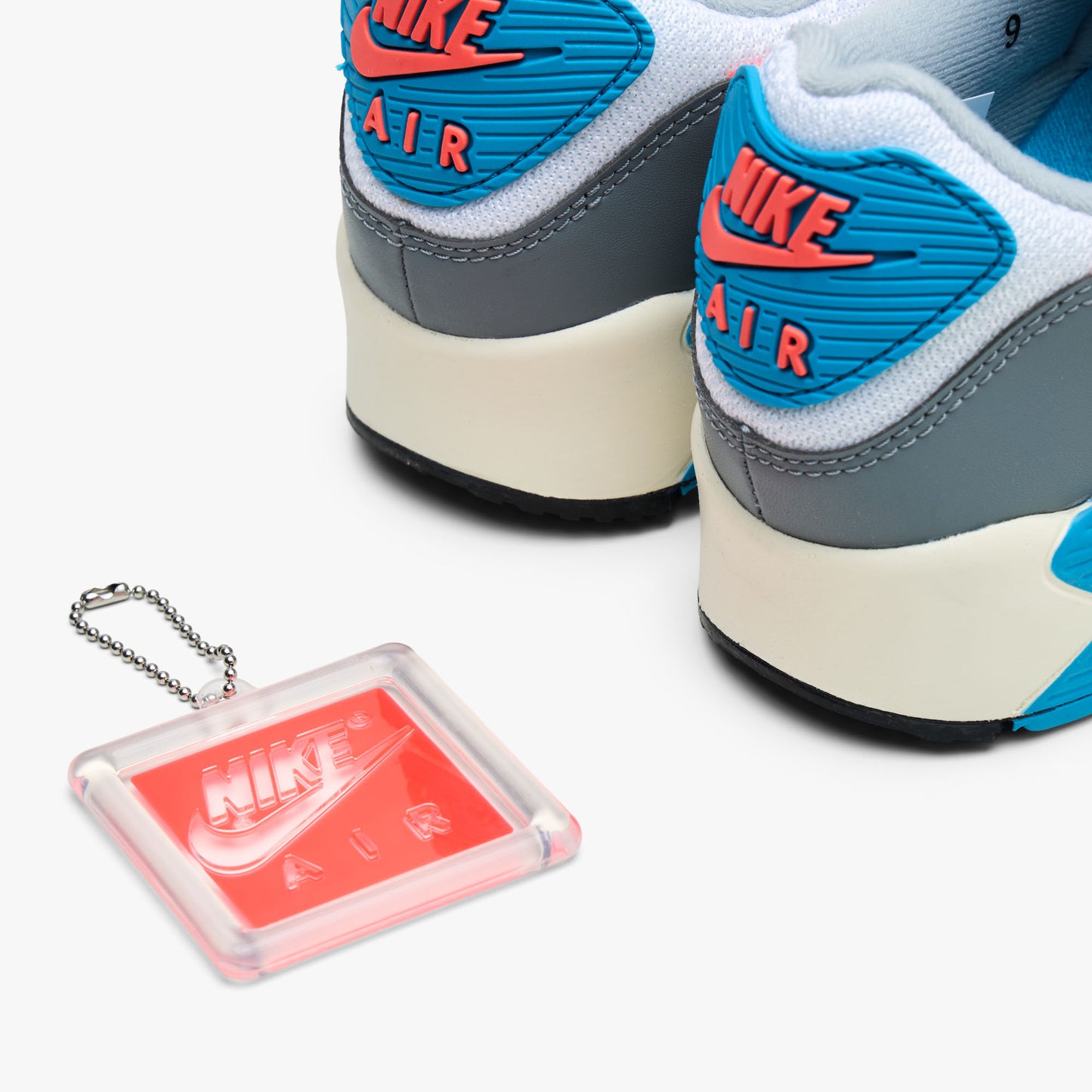Nike Air Max III Cool Grey / Infrared 23 - Light Smoke Grey
