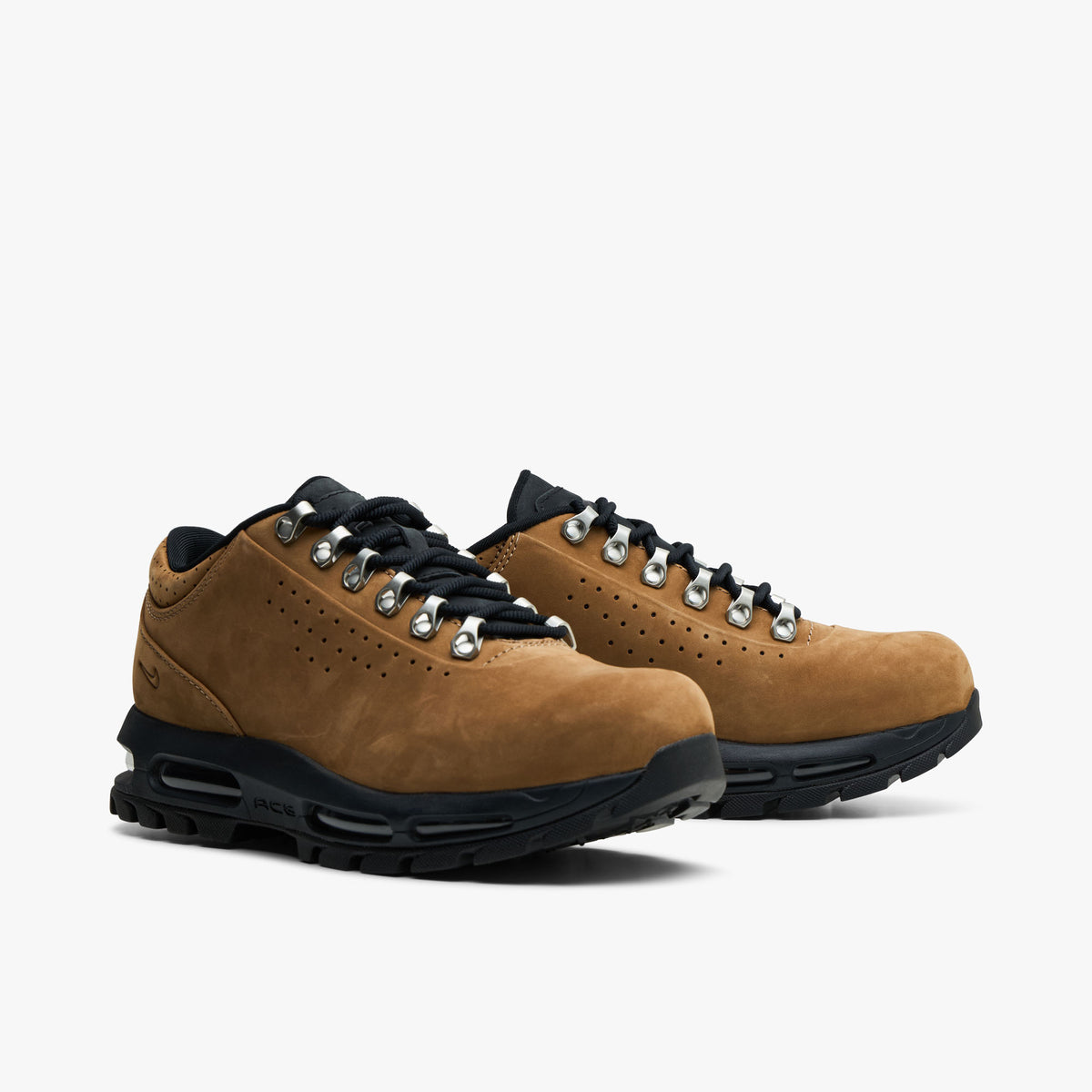 *** NE PAS UTILISER FAUSSE INV *** Nike Air Max Goadome Low SP Taupe/Noir