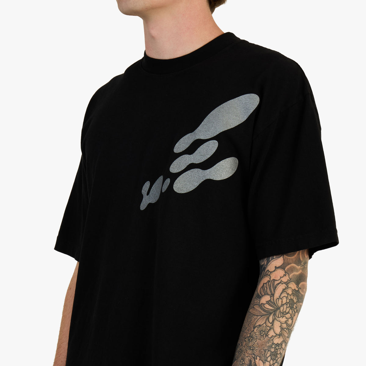 b.Eautiful Fukai T-Shirt / Black
