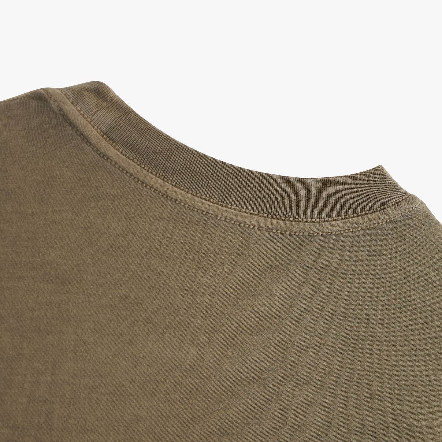 T-shirt Museum of Peace and Quiet Earth / Sepia