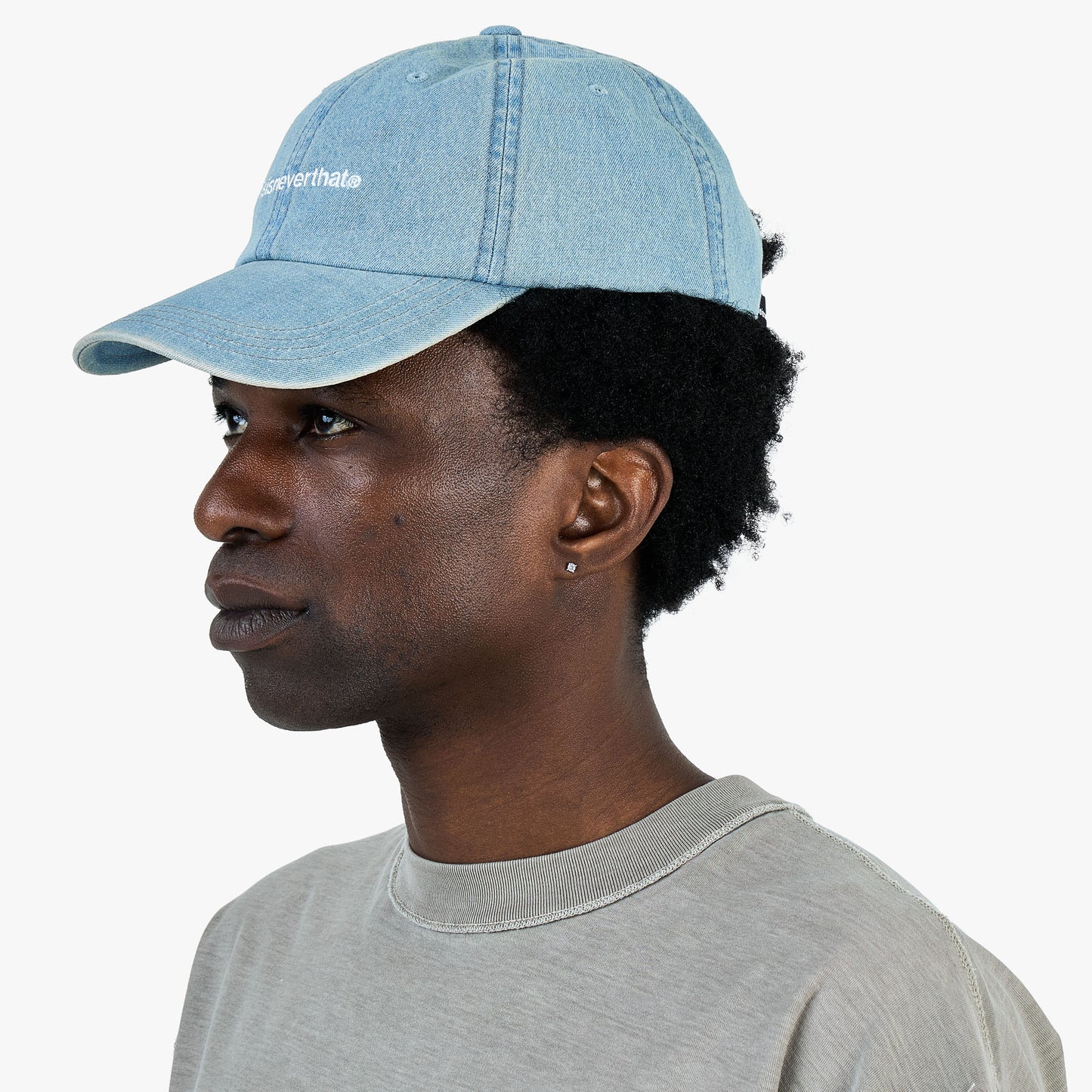 thisisneverthat Casquette en jean T-Logo / Bleu délavé