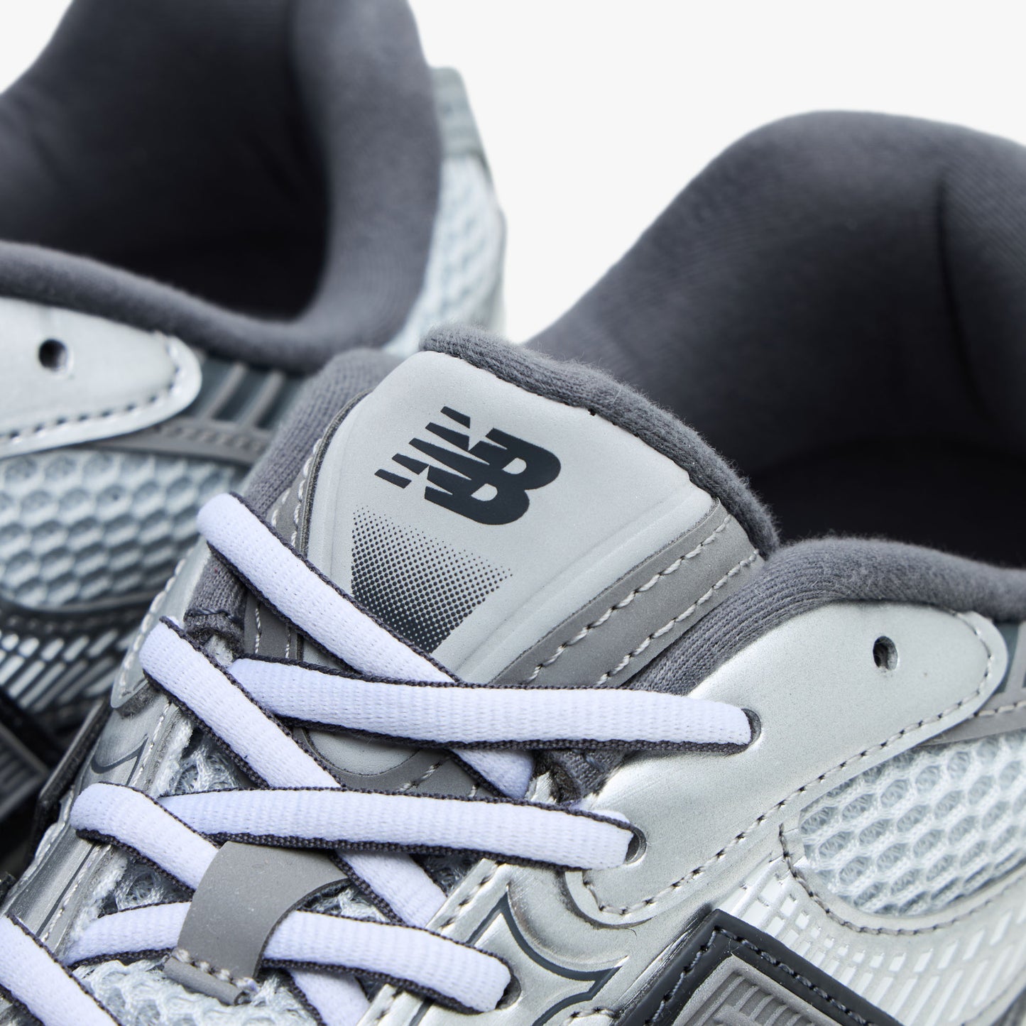 New Balance ABZORB 2010 / Noir Argent Métallisé