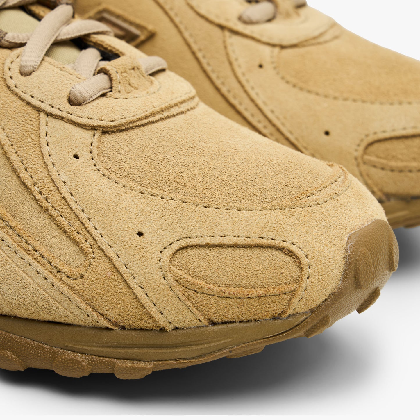 New Balance 204L Quicksand / Bark