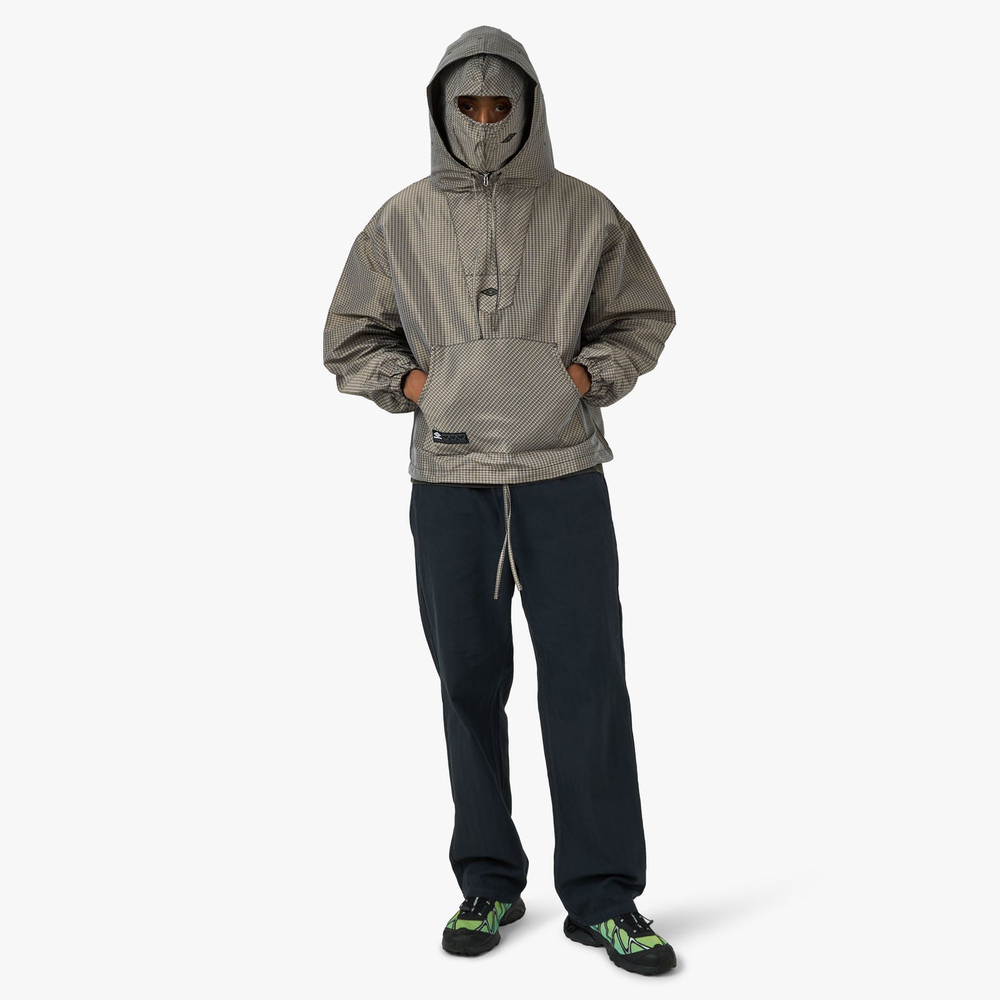 Umbro Checked Masked Anorak Beige / Black
