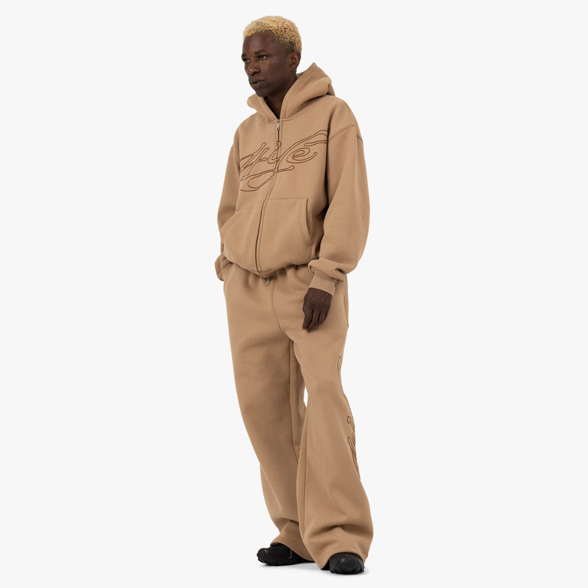 4YE Signature Pantalon à jambes larges Cacahuète / Brun