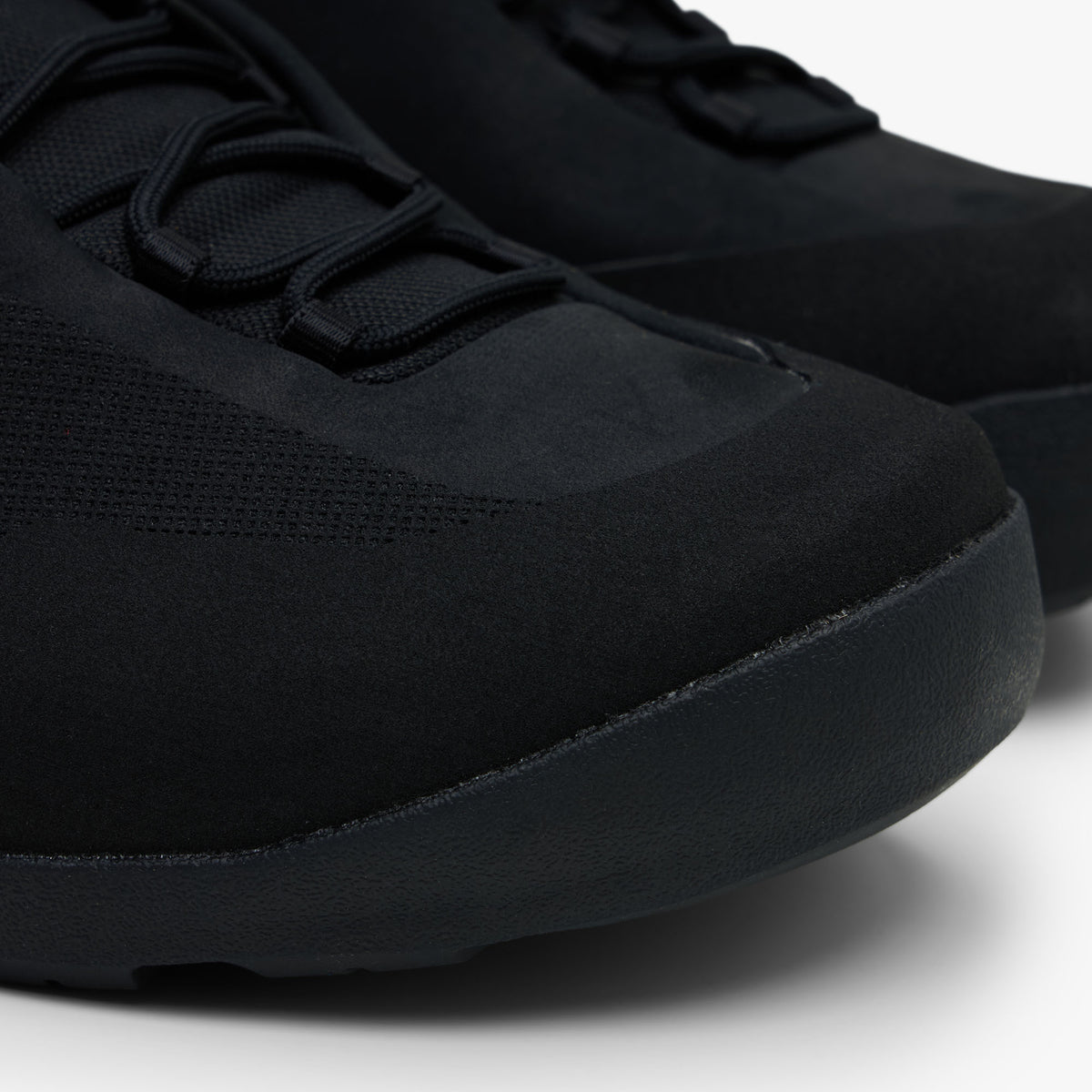 Arc'teryx Konseal Shoe / Black