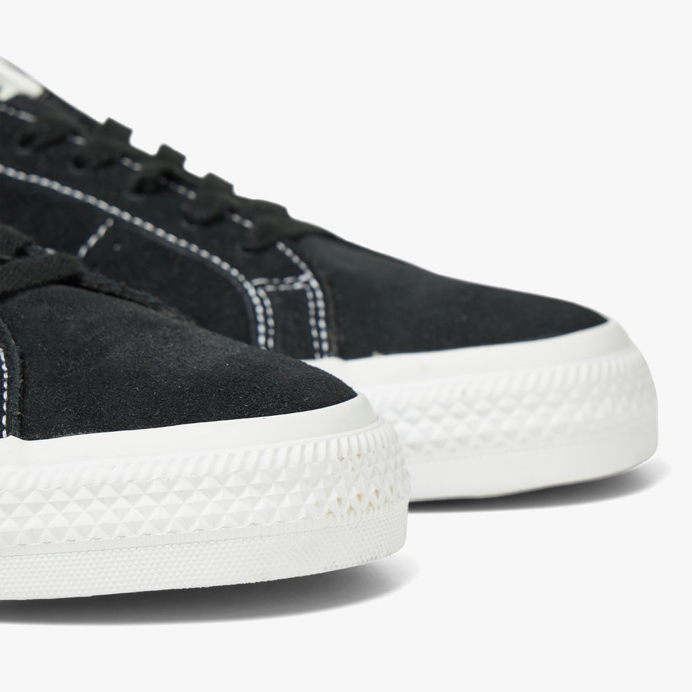 Converse One Star Pro Noir / Blanc