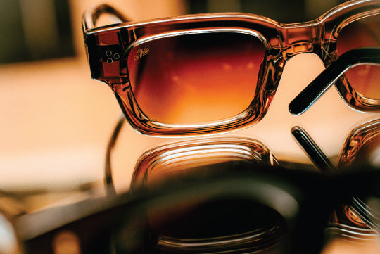 Un événement « shop and sip » sur la côte ouest avec AKILA Eyewear