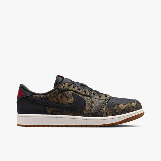 Jordan 1 Low OG Black / Varsity Red - Summit White
