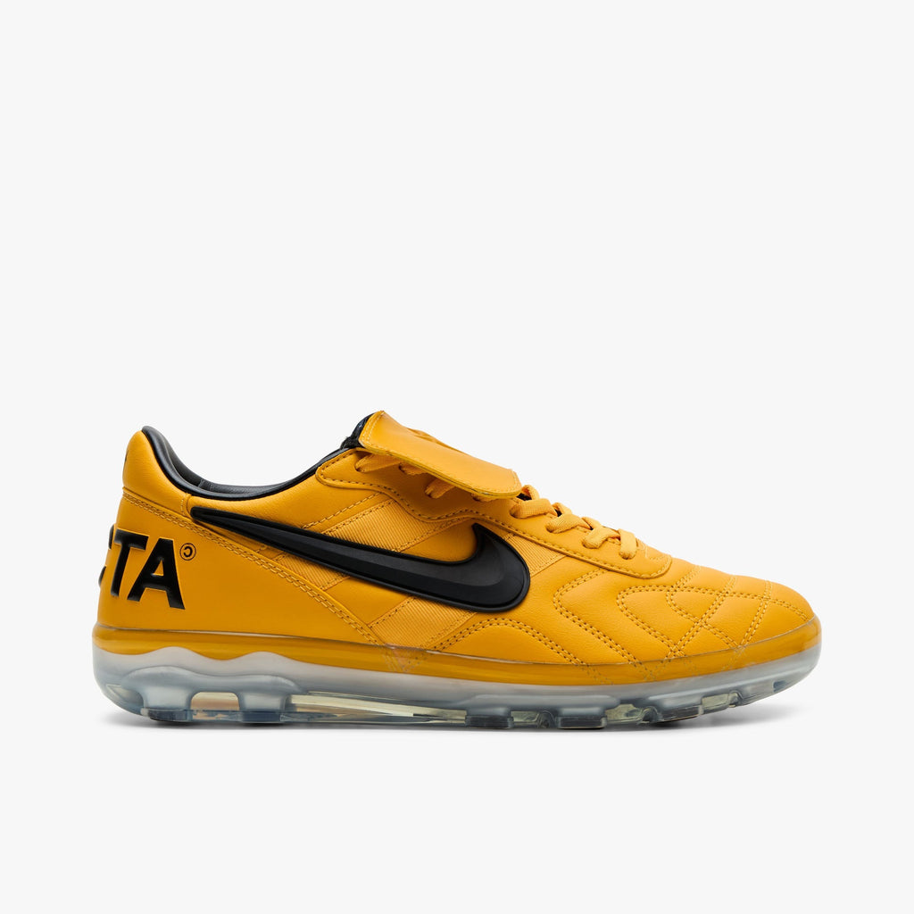Nike x Canada x NOCTA Cryoshot University Gold / Black - White