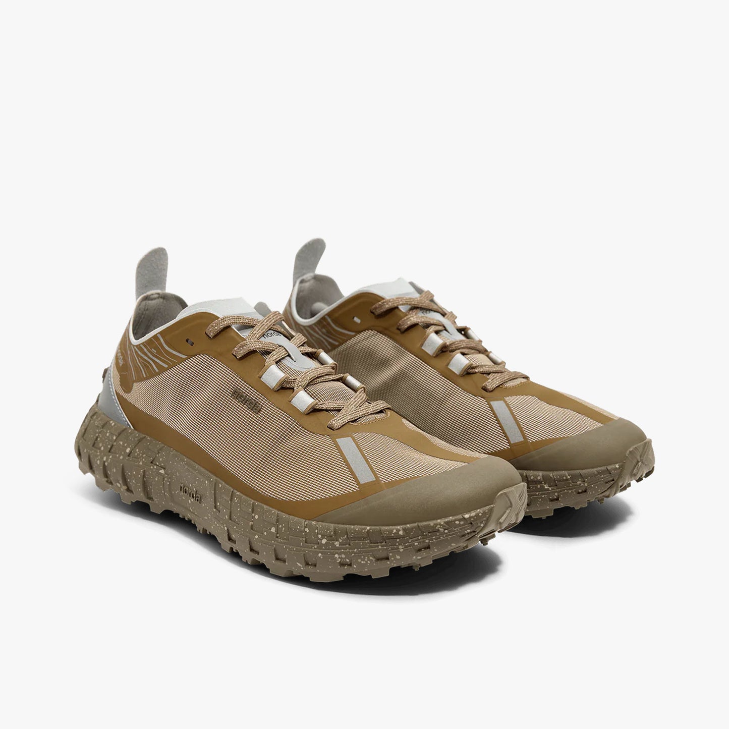 Norda 001A M / Loam