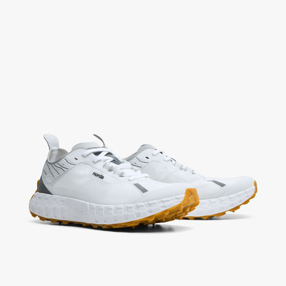 norda 001A / White Gum