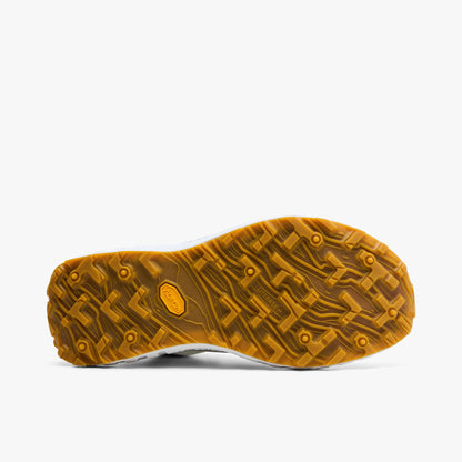 norda 001A / White Gum
