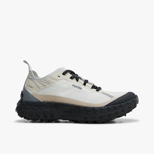 norda Women's 001A / Cinder