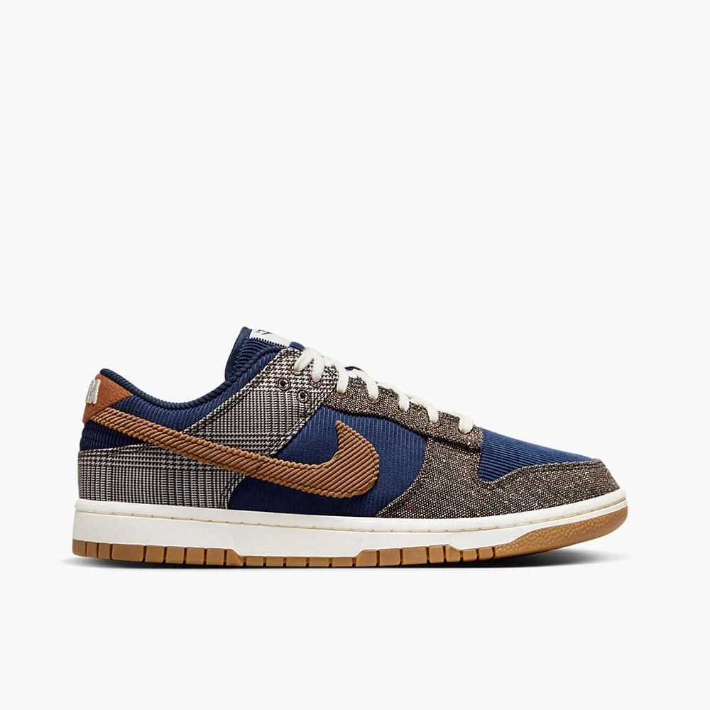 Nike Dunk Low PRM Midnight Navy / Yale Brown - Pale Ivory