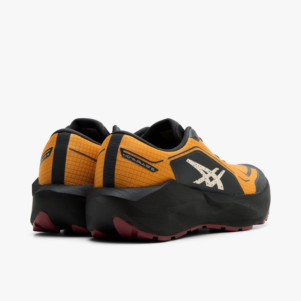 ASICS NOVABLAST 6 GTX Sandstorm / Black