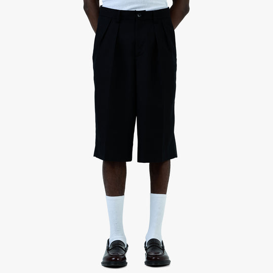 BEAMS Wide Short Slacks / Black
