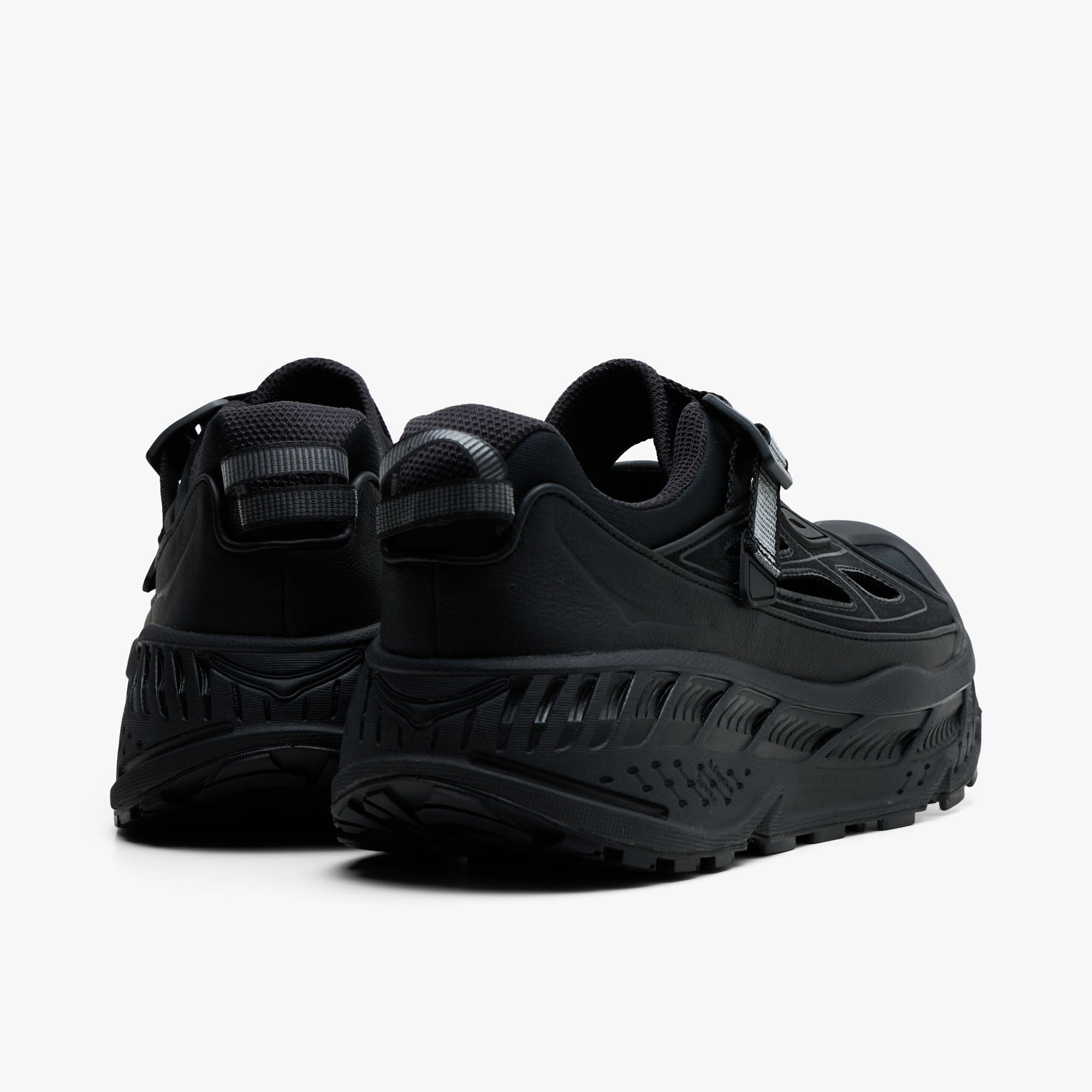 Hoka Stinson Breeze Black / Carbon Black | Livestock