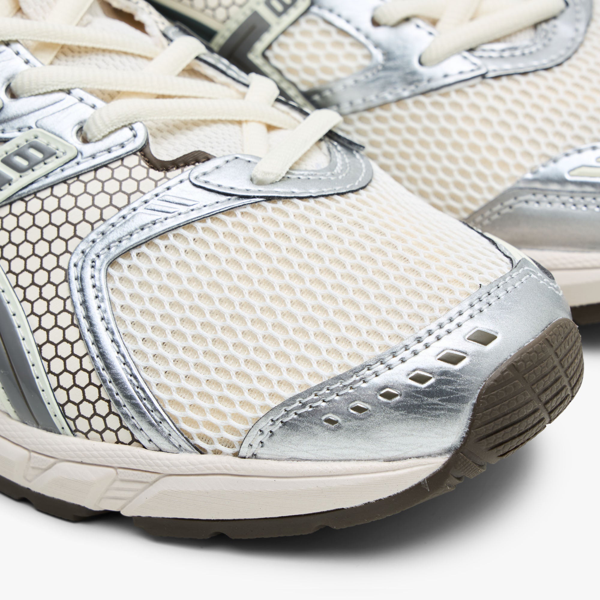 ASICS GEL-DS TRAINER 14 Cream / Clay Grey | Livestock