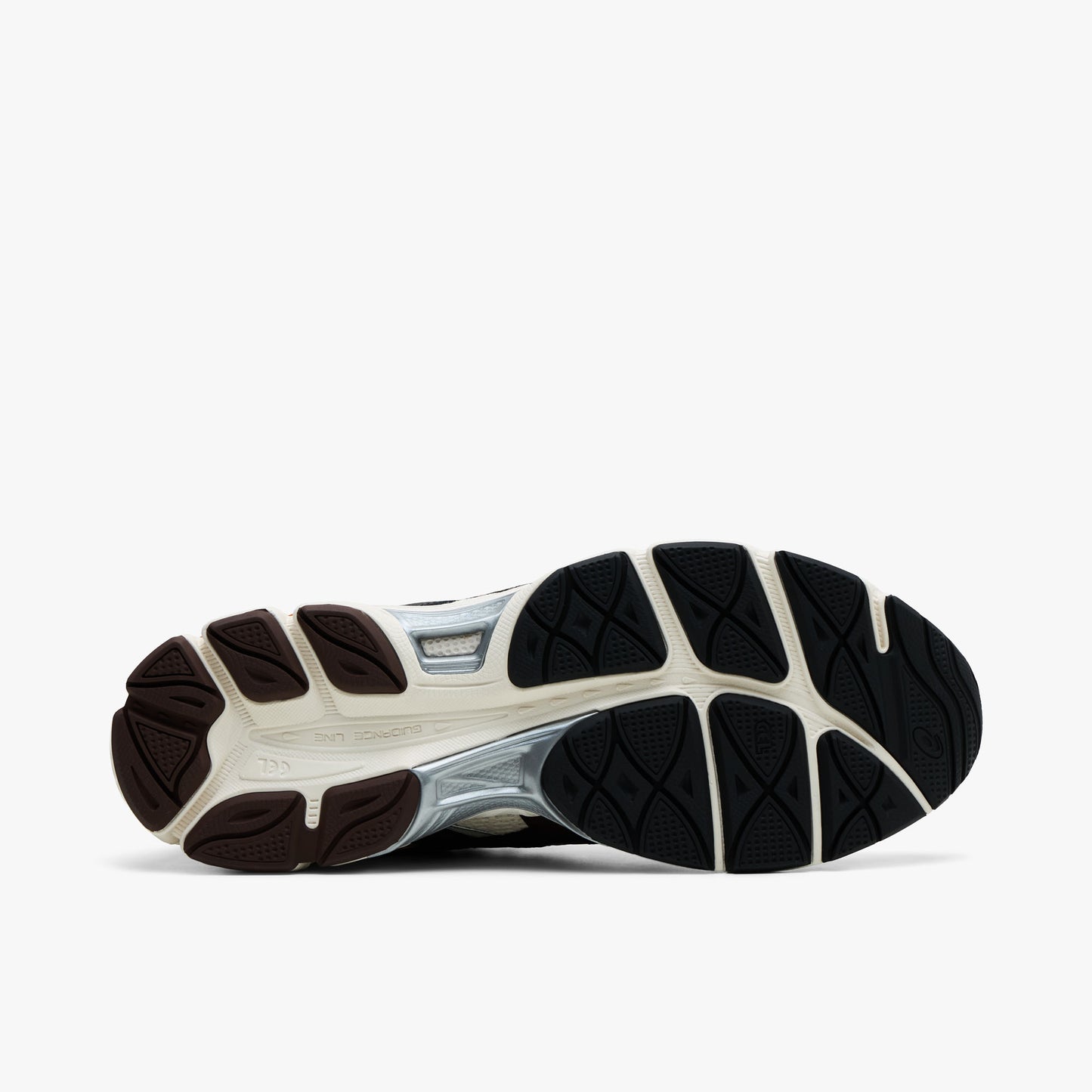 ASICS x EARLS GEL-CUMULUS 16 Coconut Milk / Black