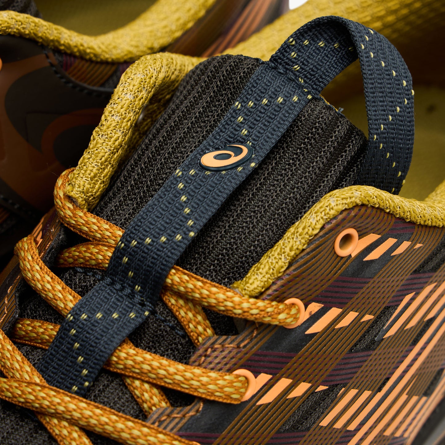 Asics US8-S GEL-SJ33 Black Coffee / Orange Lily
