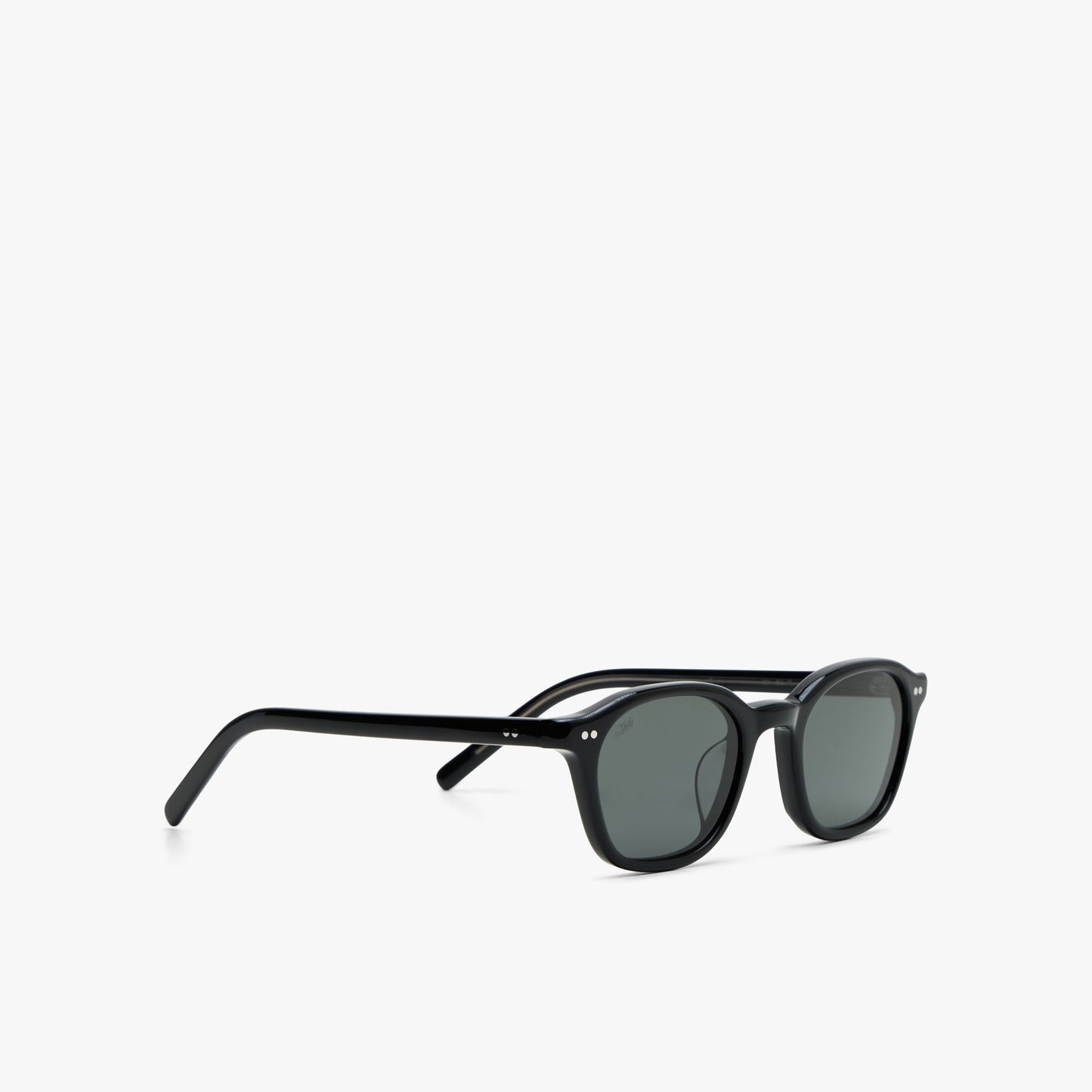 AKILA Nomos Black / Black
