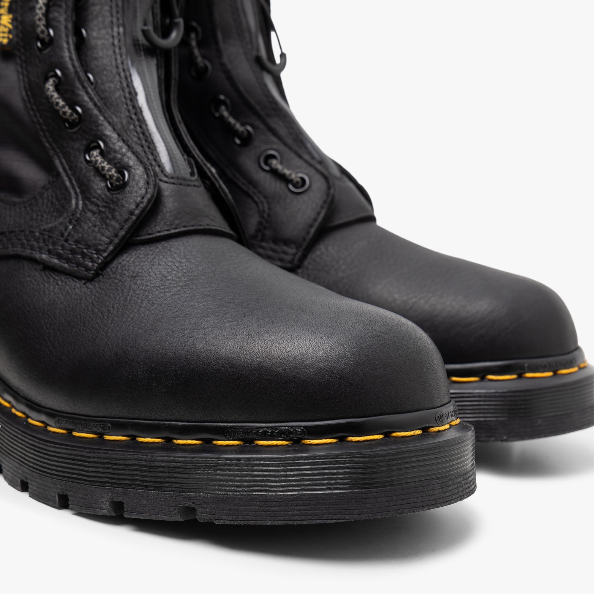 Dr. Martens 1460 Trinity Tudor Waterproof / Black – Livestock