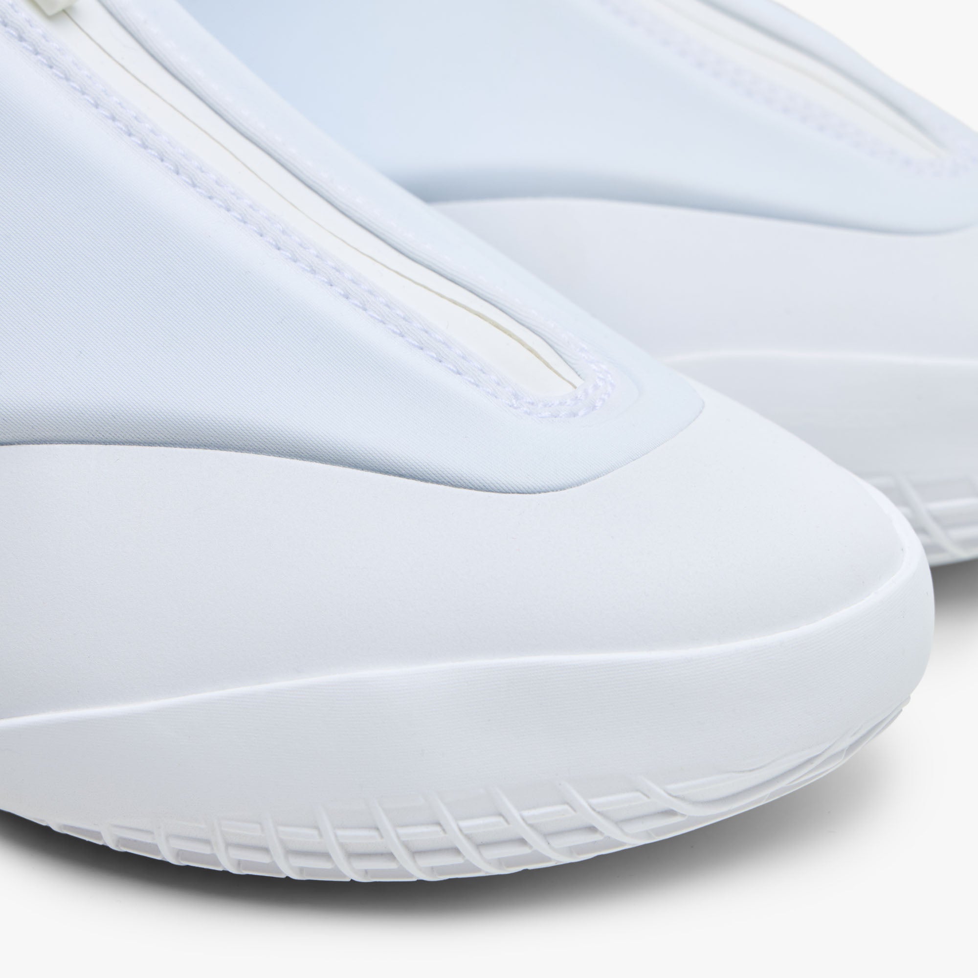 Converse Shai 001 Triple White | Livestock