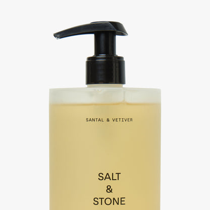 SALT & STONE Nettoyant corporel antioxydant / Santal et Vétiver