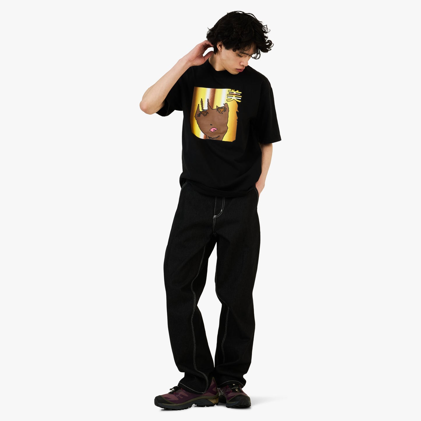 b.Eautiful x Sara Yukiko b.e Girl T-Shirt Black