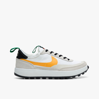 Nike Women's General Purpose Summit White / University Gold - Black
