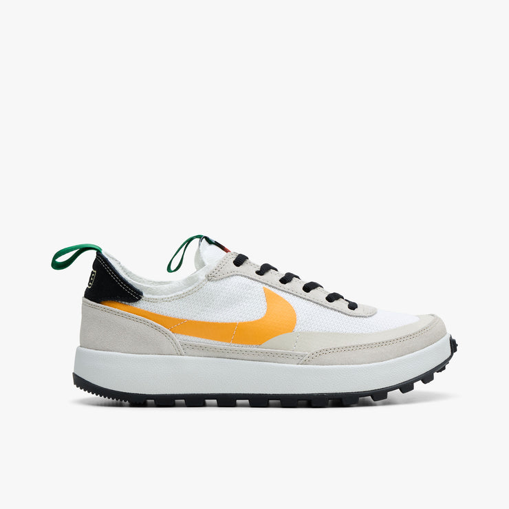 Nike Women's General Purpose Summit White / University Gold - Black   1