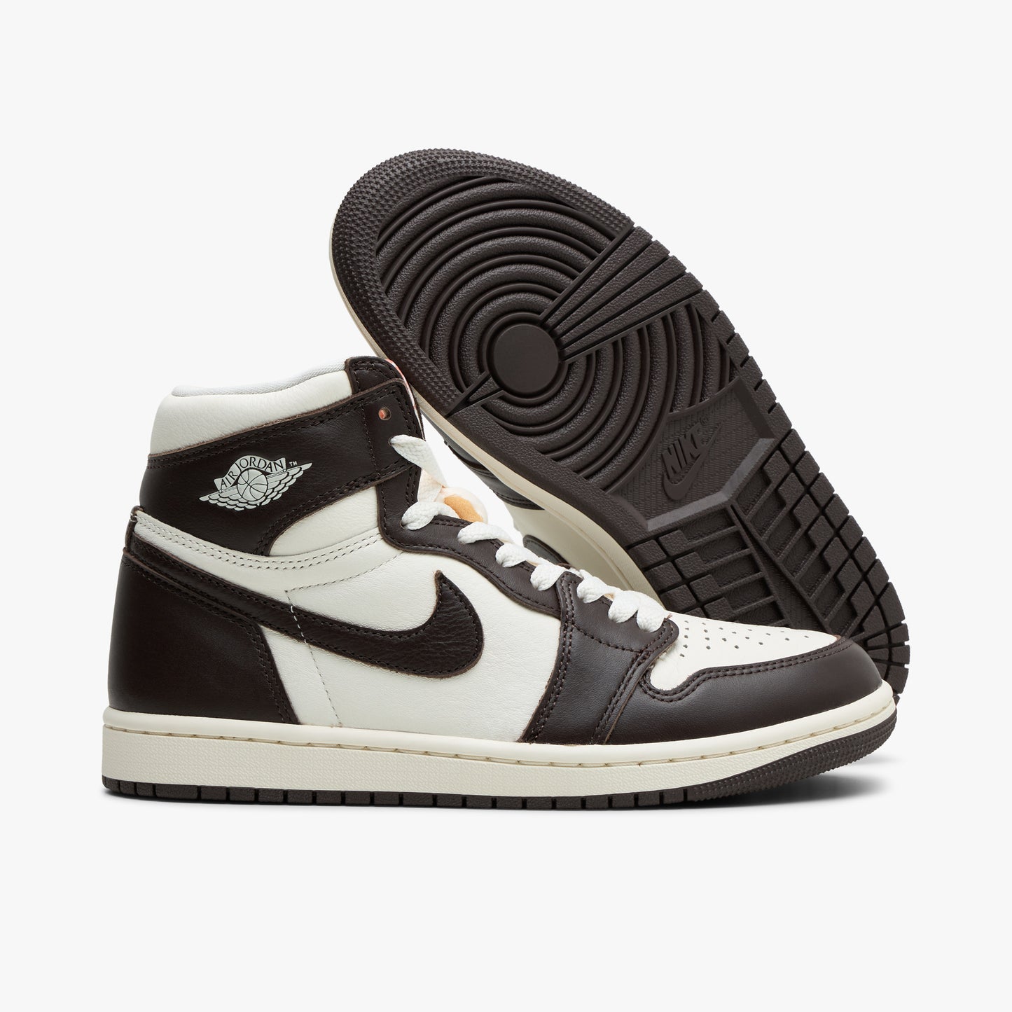 Jordan Women's 1  Retro High OG Baroque Brown / Sail