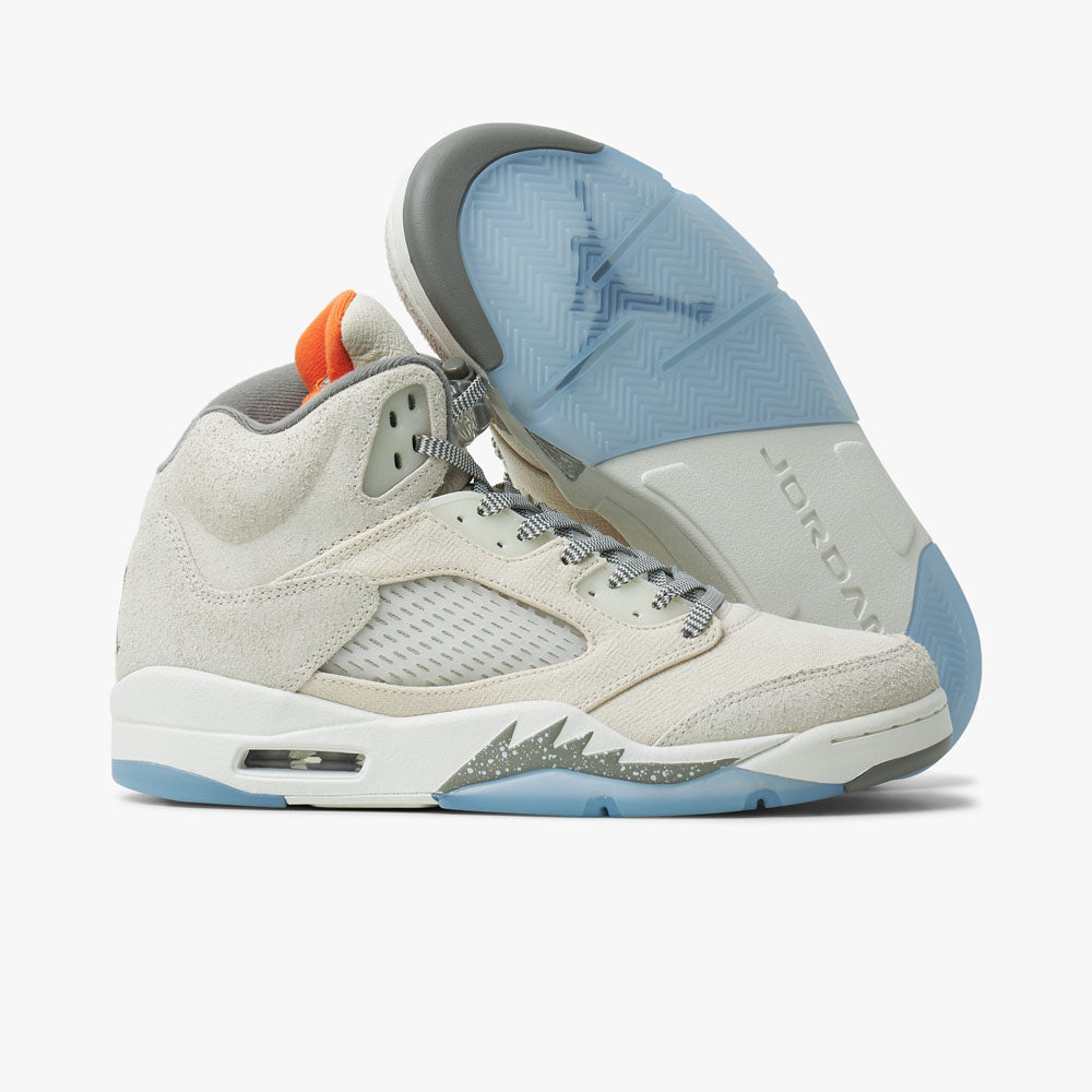 Jordan 5 Retro SE Craft Lt Orewood Brown / Safety Orange - Flat