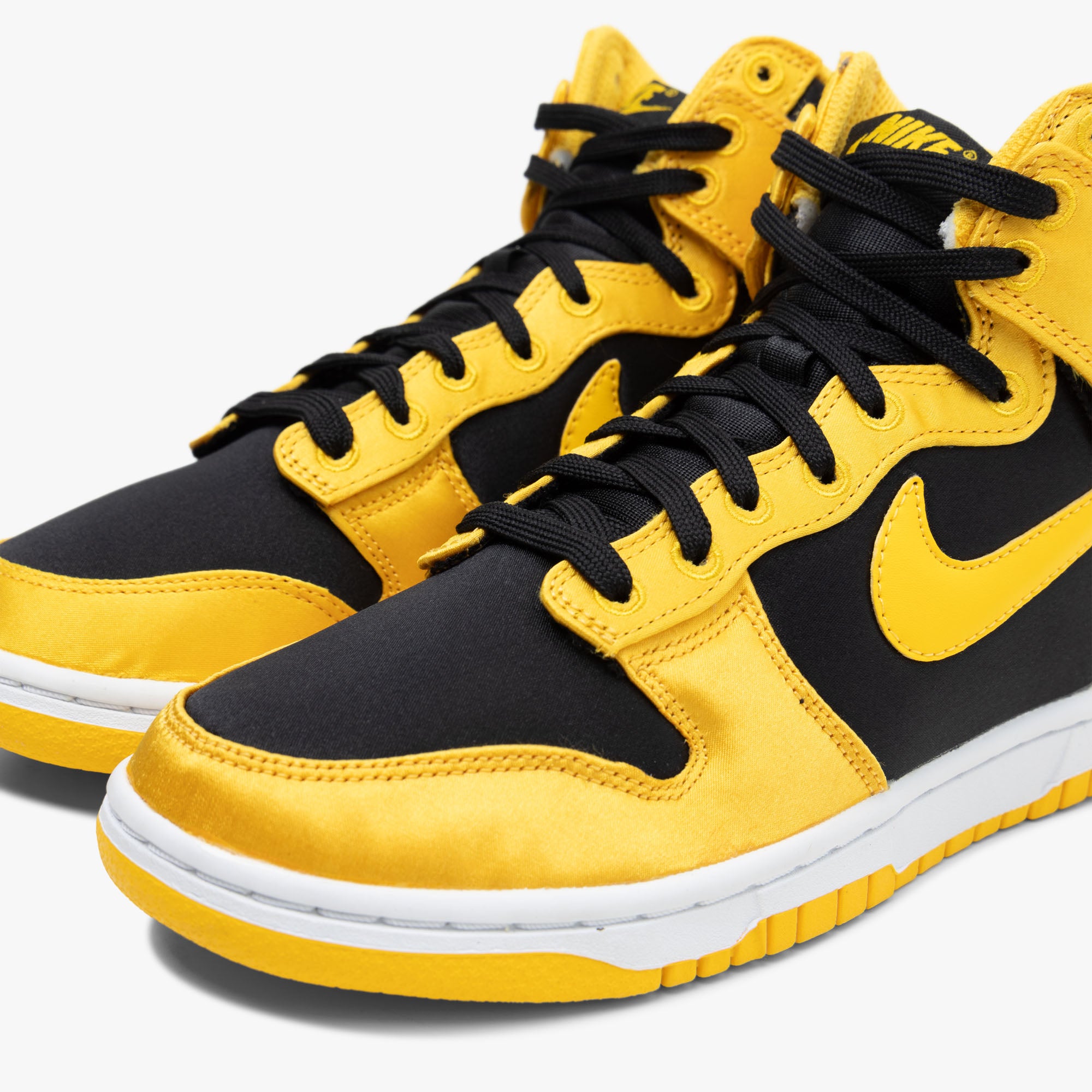 Nike Women's Dunk High Twist Black / Varsity Maize - White | Livestock