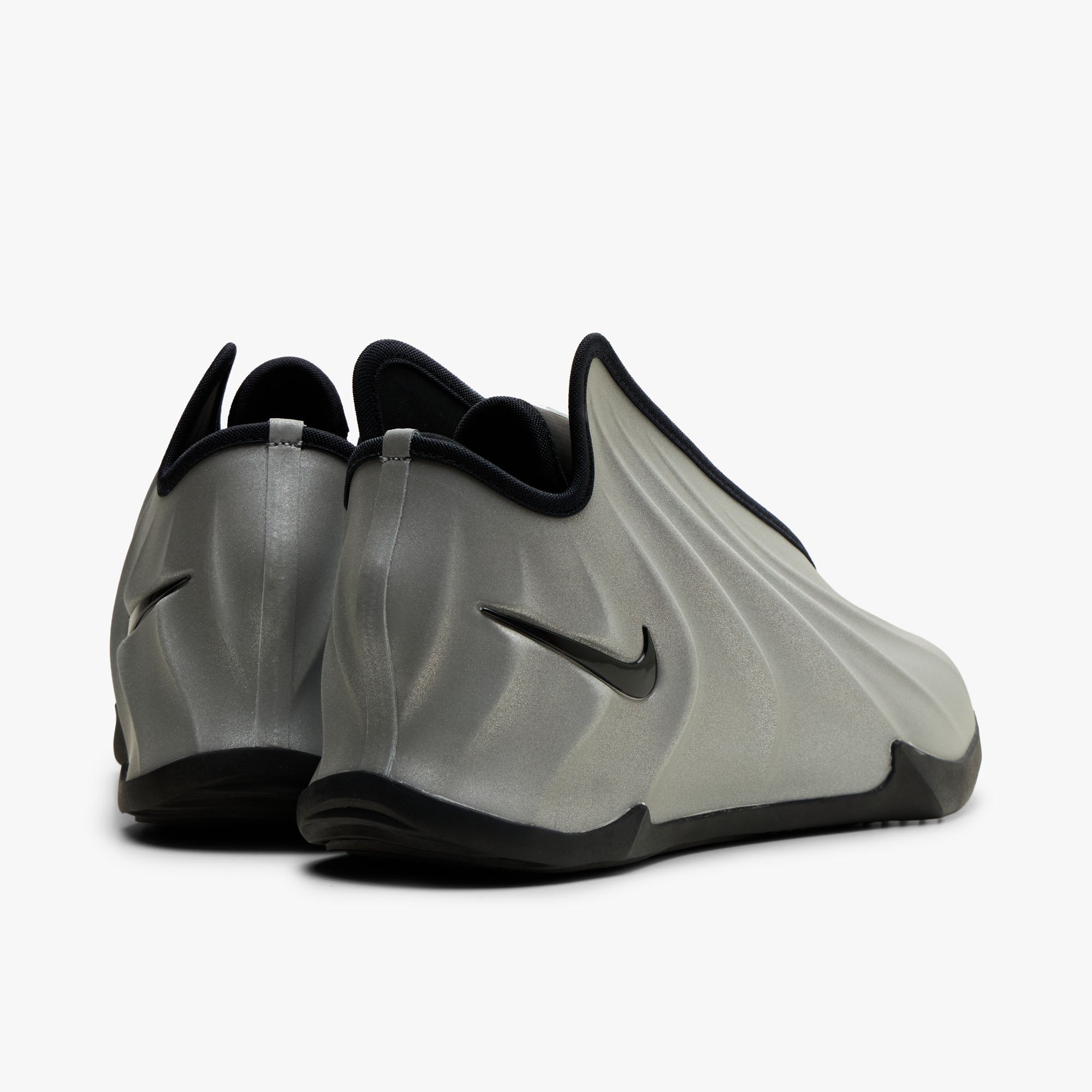 Nike G.T. Future Metallic Silver / Black - White | Livestock