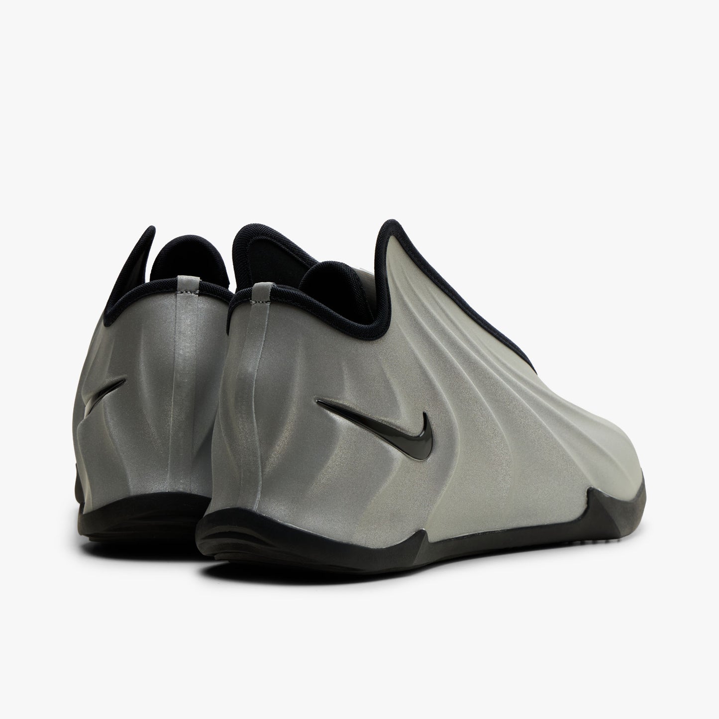 Nike G.T. Future Argent Métallique / Noir - Blanc