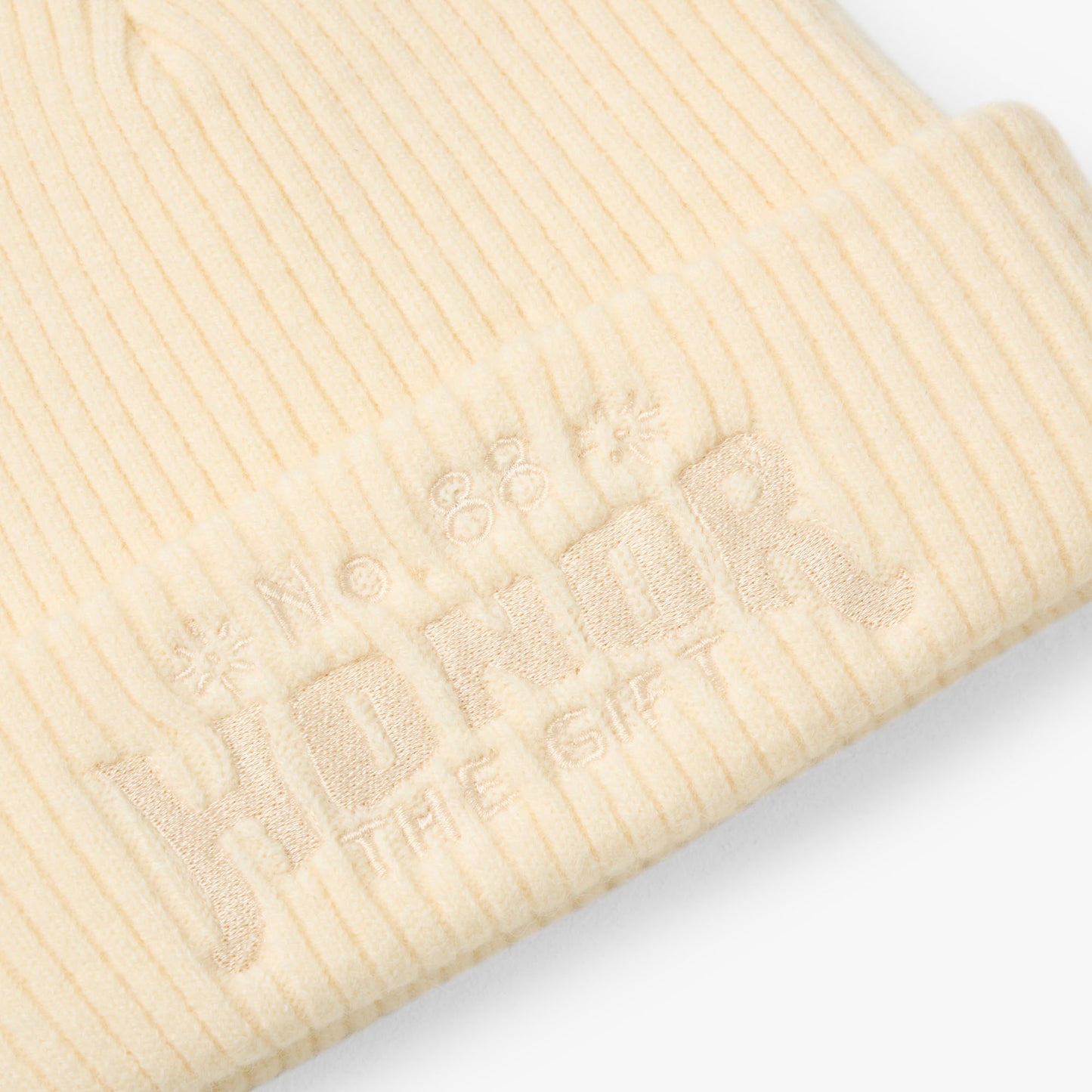 Honor The Gift No. 88 Tuque Os