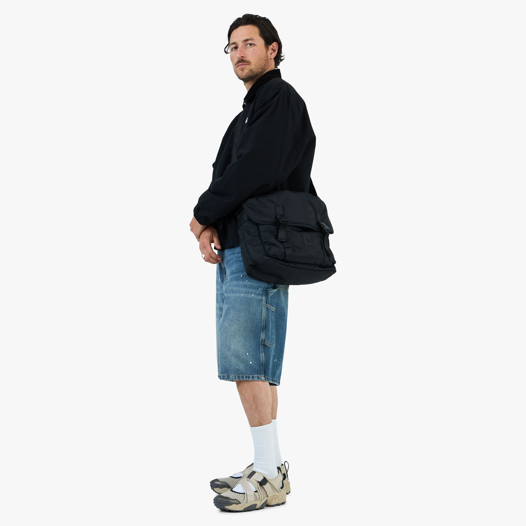 Carhartt WIP Otis Messenger Bag / Black | Livestock